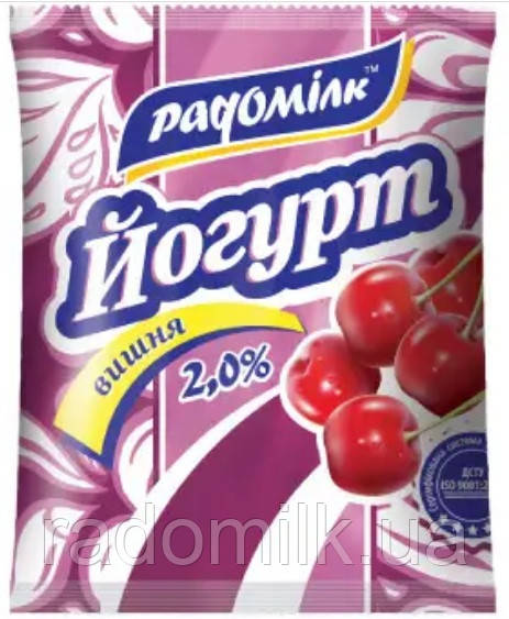 Йогурт 2,0% жирності 400 г Вишня ТМ Радомілк