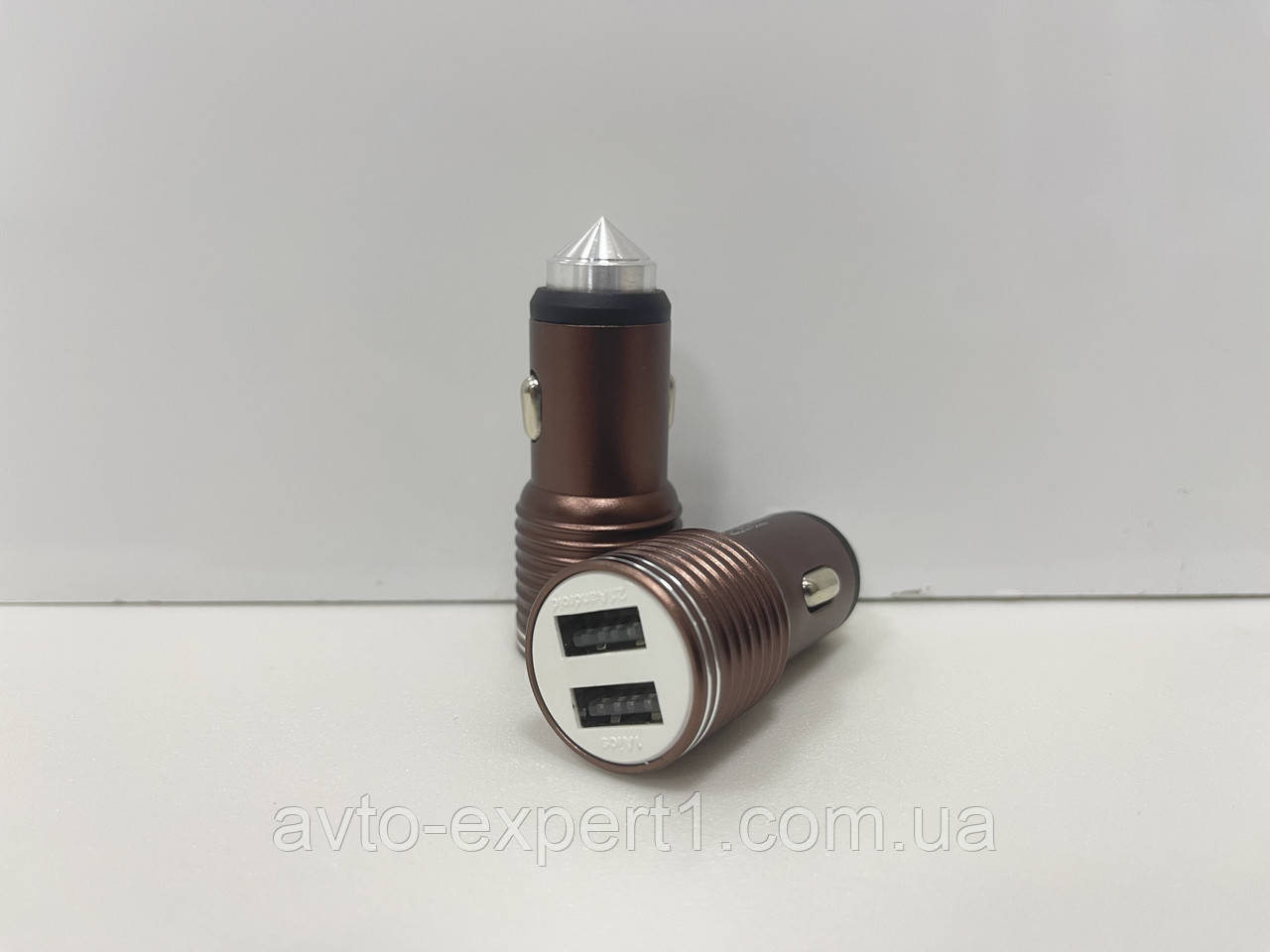 Автомобільний зарядний пристрій 1 А 12 V