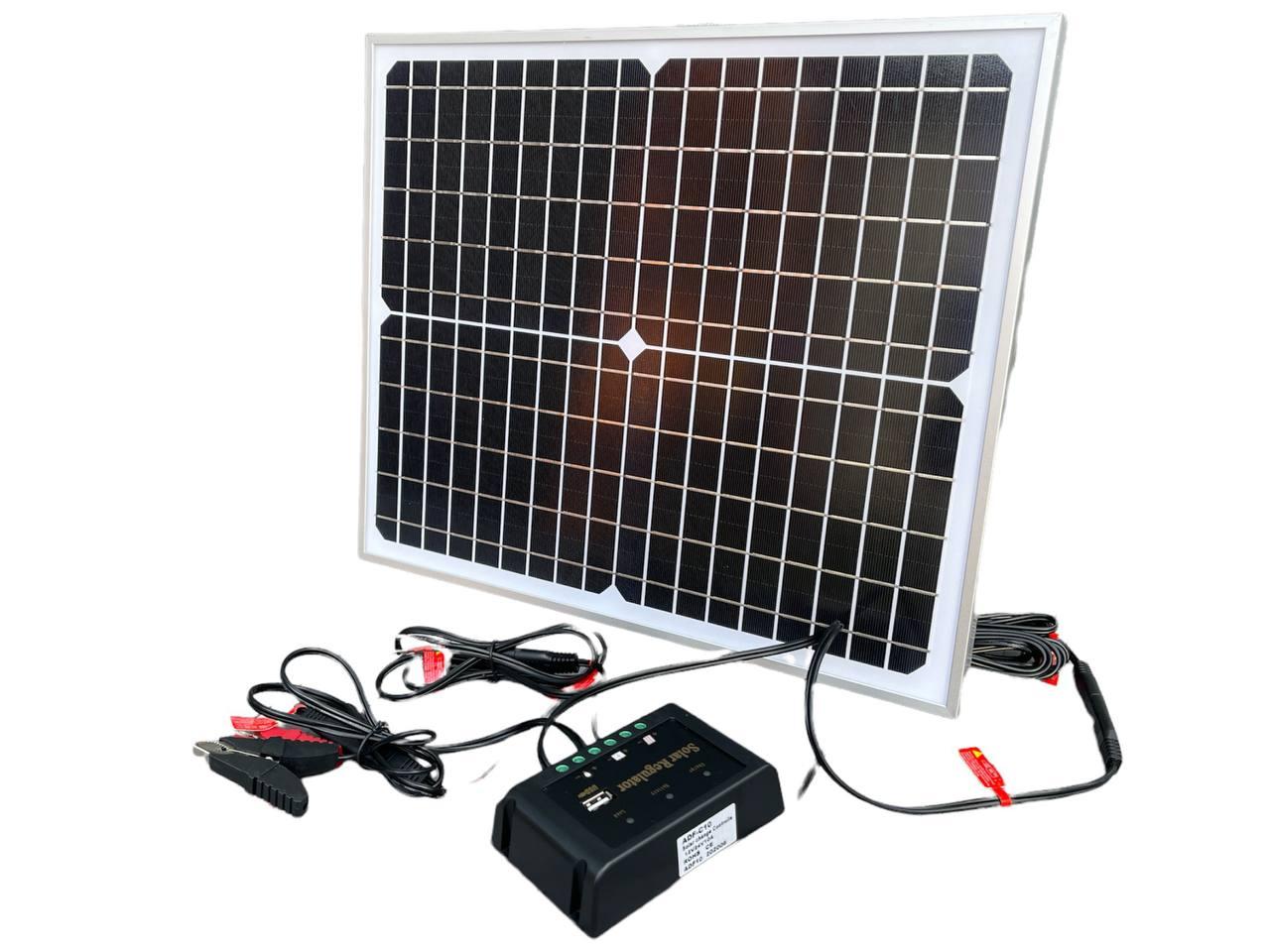 Портативна сонячна панель для заряджання мобільних пристроїв 20W, з USB-портом і контролером