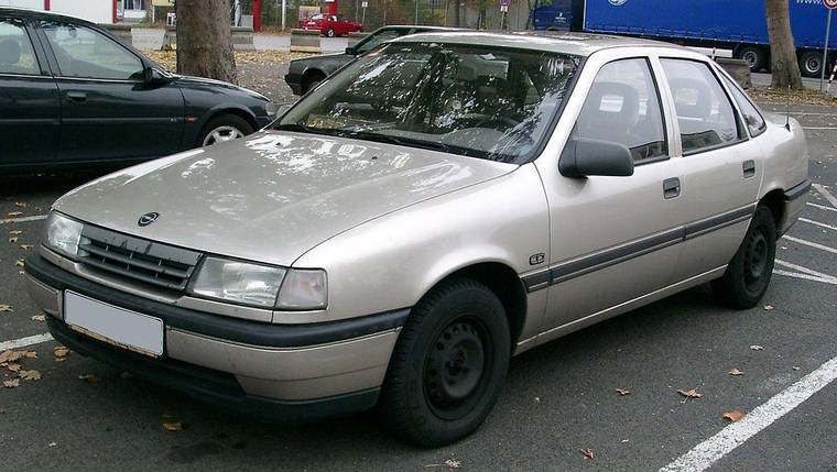 Радіатор печілки Opel Astra A від 1988 р. з двигунами 1.4 1.6 1.7 1.8 2.0 2.5, фото 4