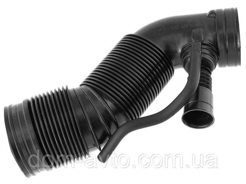 У VW Golf IV 97-03 здуває всмоктувальну трубу