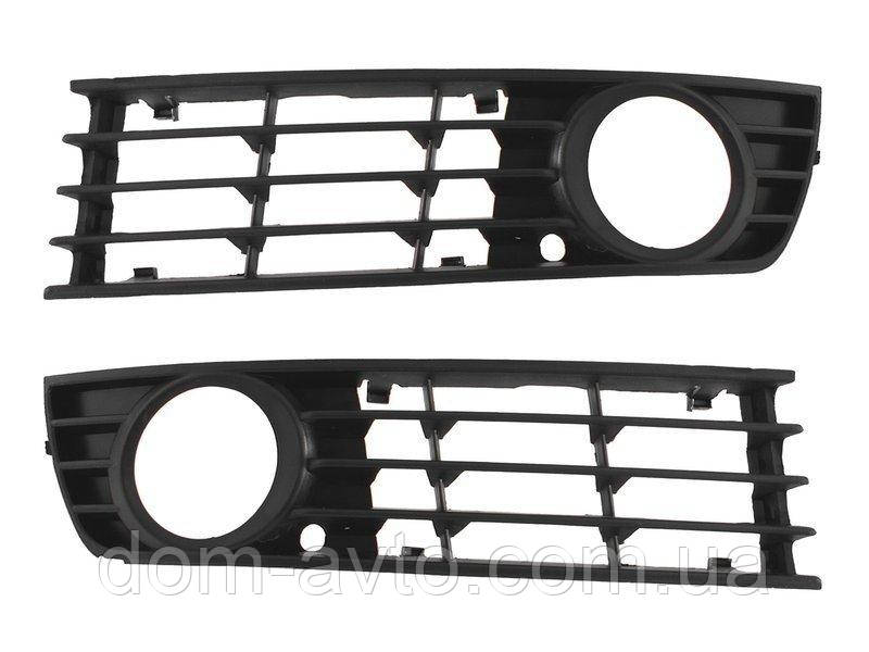 Audi A4 B6 00-04 муляж решітки в бампер ліва+права 2шт.