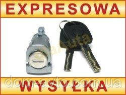 Вставка переднього замка VW Bora 97-03