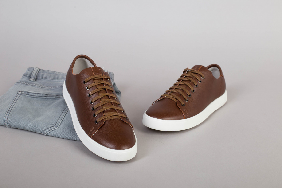 Кеди чоловічі ShoesBand Коричневі натуральні шкіряні на білій підошві 41 (27 см) (S61001-2)