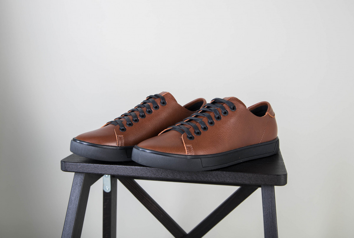 Кеди чоловічі ShoesBand Коричневі натуральні шкіряні на чорній підошві 43 (28-28,5 см) (S61001-1)