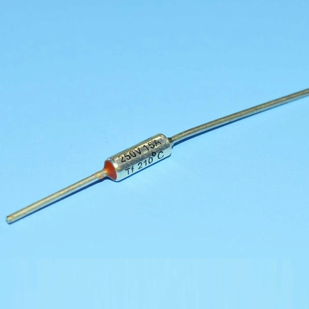 Термозапобіжник 15А 210*C