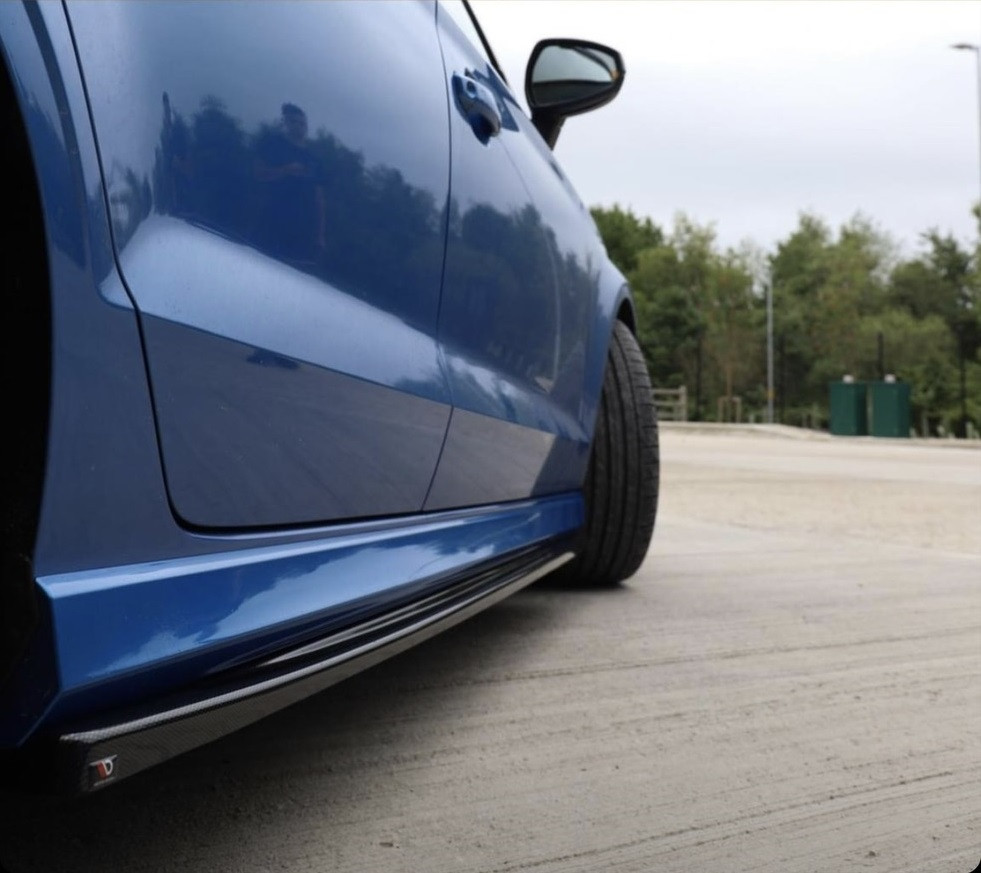 Поріг Audi A3 8V S-line / S3 8V Sedan елерон тюнінг обвіс (V2)