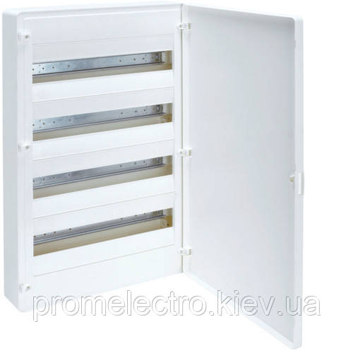 Щит Hager Golf на 72 модулів (4x18) зовнішнього встановлення з білими дверима VS418PD