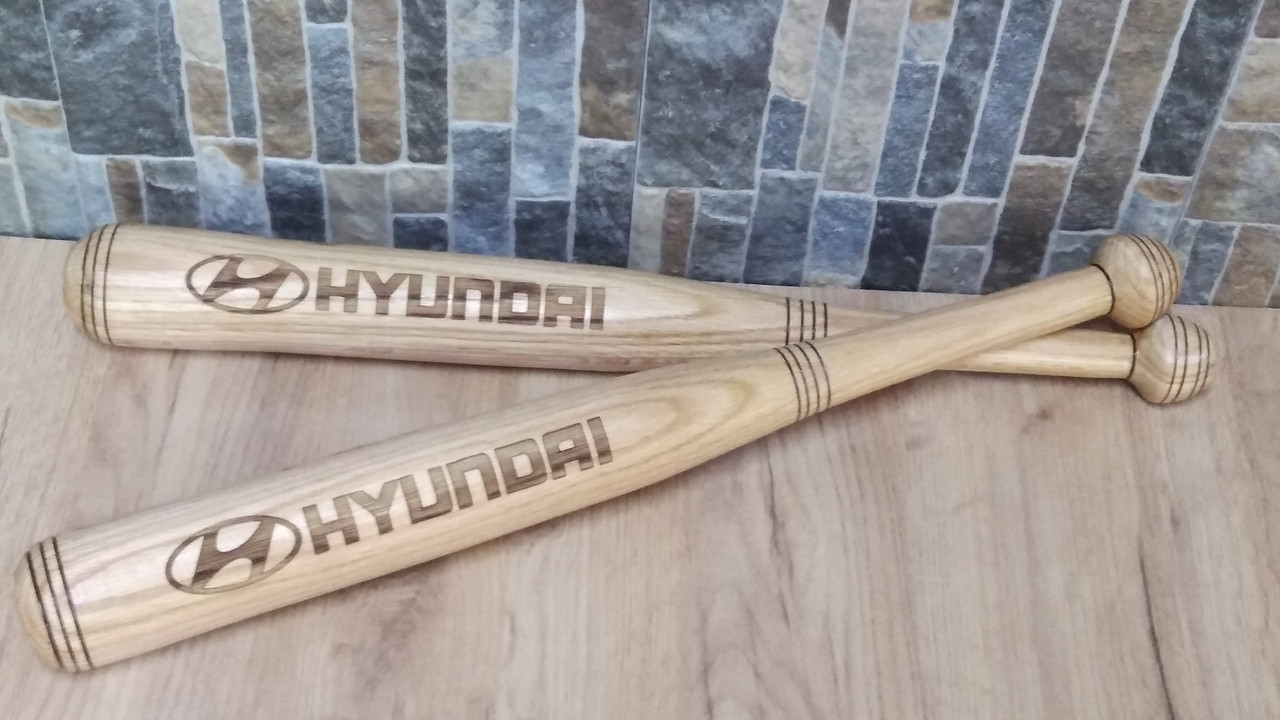Бейсбольна дерев'яна бита з логотипом авто "Hyundai", фото 1