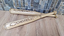 Бейсбольна дерев'яна бита із логотипом авто "Chevrolet"