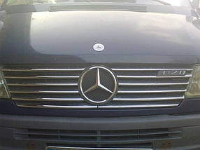 Накладки на решітку радіатора (1995-2000, 12 частин, неірж) Mercedes Sprinter 1995-2006 рр. AUC Накладки на
