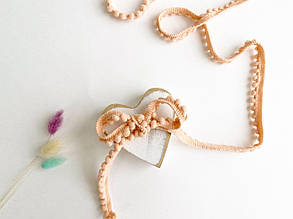 Тасьма з помпонами 5мм персикова, метражем