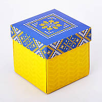 Упаковка для чашок з картону (хоча з кришкою) вішивка