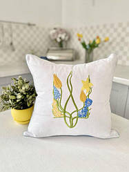 Наволочка декоративна на подушку Тризуб LiMaSo 45х45 см