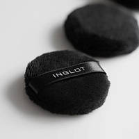 Пуховка для рассыпчатой пудры Inglot Loose Powder Applicator black (53 mm)