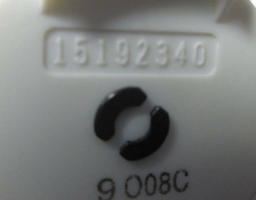 Датчик педали тормоза GM 15192340 Chevrolet Aveo Cruze Equinox