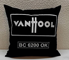 Подарункова подушка Автомобільна з вишивкою номерного знака