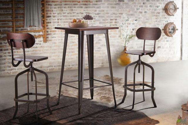 Вид стула барного Jagger в интерьер рок-кафе паба