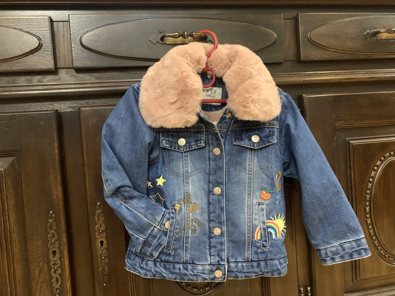 Джинсовая куртка для девочки утепленная. Теплая детская куртка с мехом. Джинсовая куртка детская. - фото 3 - id-p1669954357
