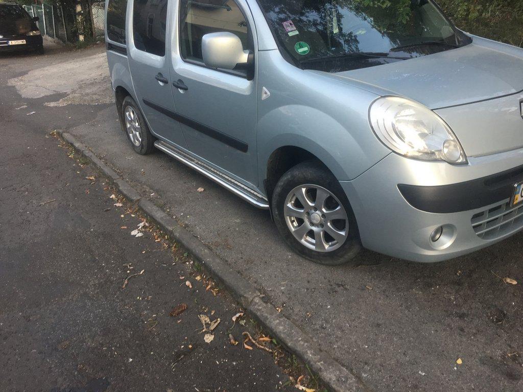 Бокові пороги Premium (2 шт., Нерж.) 60 мм, коротка база для Renault Kangoo 2008-2020 рр
