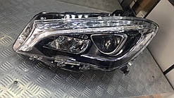 Передня оптика з LED (2 шт) для Mercedes CLA C117 2013-2019 рр