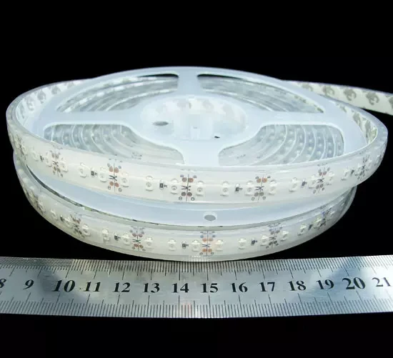 Світлодіодна стрічка RISHANG, smd2835, 12V, 120 led/m, 8.6W, 268Lm, IP67, зелена, RN32C0TA-B (9452), фото 1