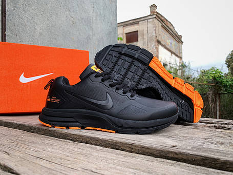 Чоловічі кросівки Nike Zoom Shield 15 Black Orange чорні з помаранчевим водонепроникними, фото 1