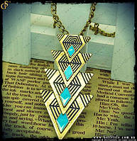 Прикраса на ланцюжку "Piramids"