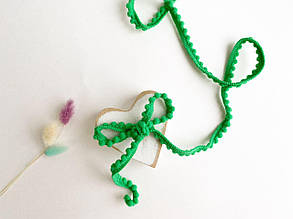 Тасьма з помпонами 5мм зелена, метражем