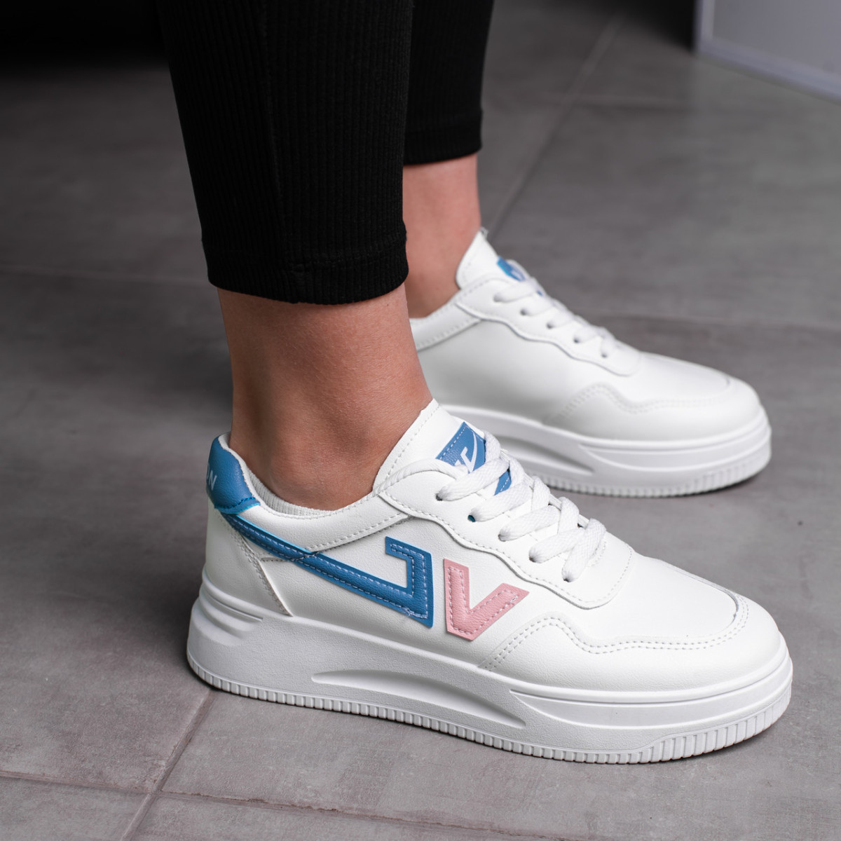Кросівки жіночі Fashion Milo 3565 40 розмір 25 см Білий код ID 4274754