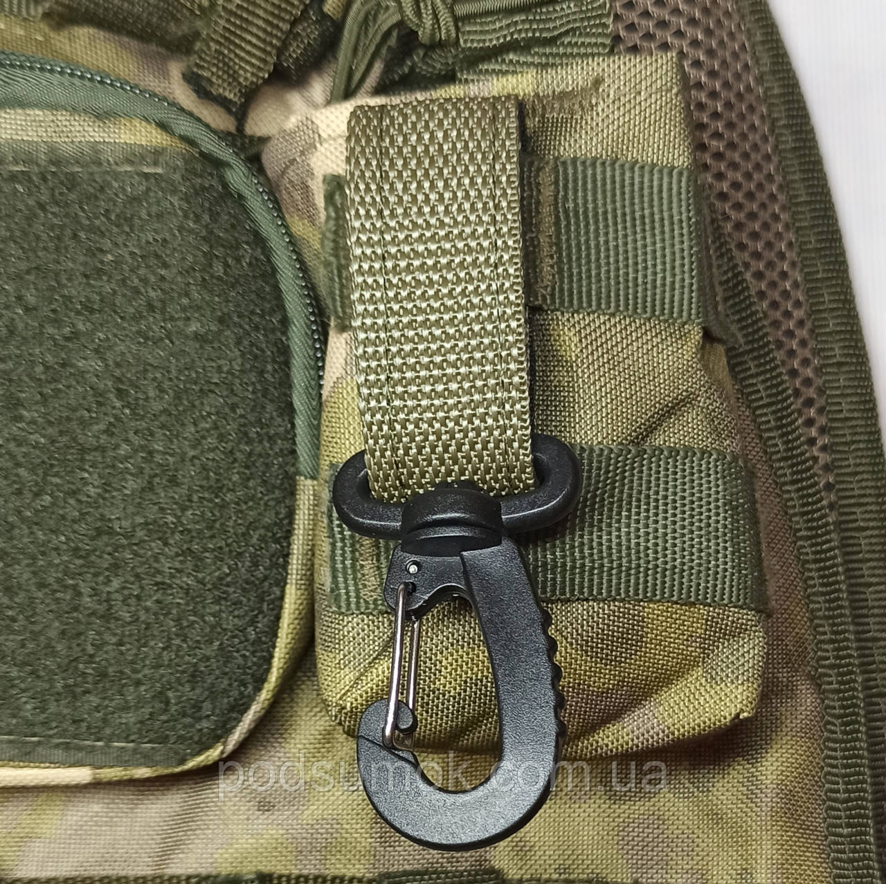 Карабін-тримач тактичний Олива для кріплення додаткового навісного спорядження