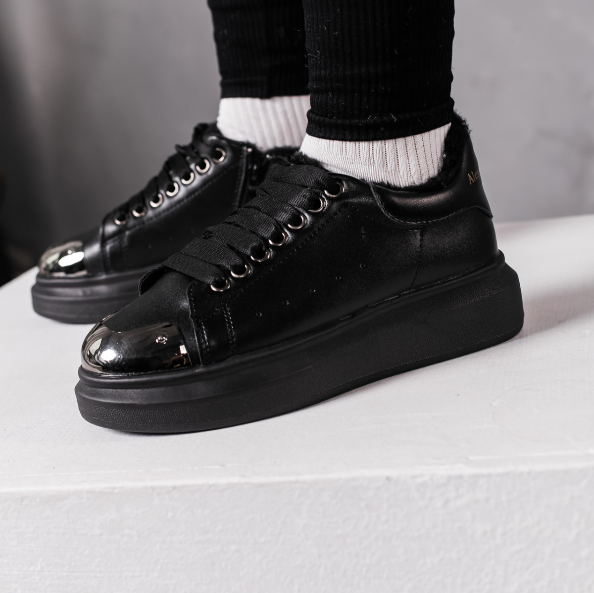 Кросівки жіночі Fashion Coley 3403 37 розмір 23,5 см Чорний код ID 4232567