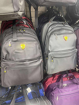 Рюкзак спортивний дорожній на блискавці з кишенями в різних кольорах Pigeon