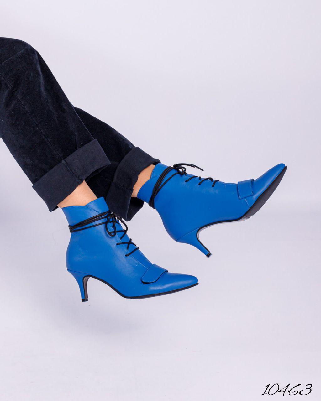 Жіночі шкіряні ботильйони електрик із гострим носком на підборах 6,5 см демісезонні, фото 1