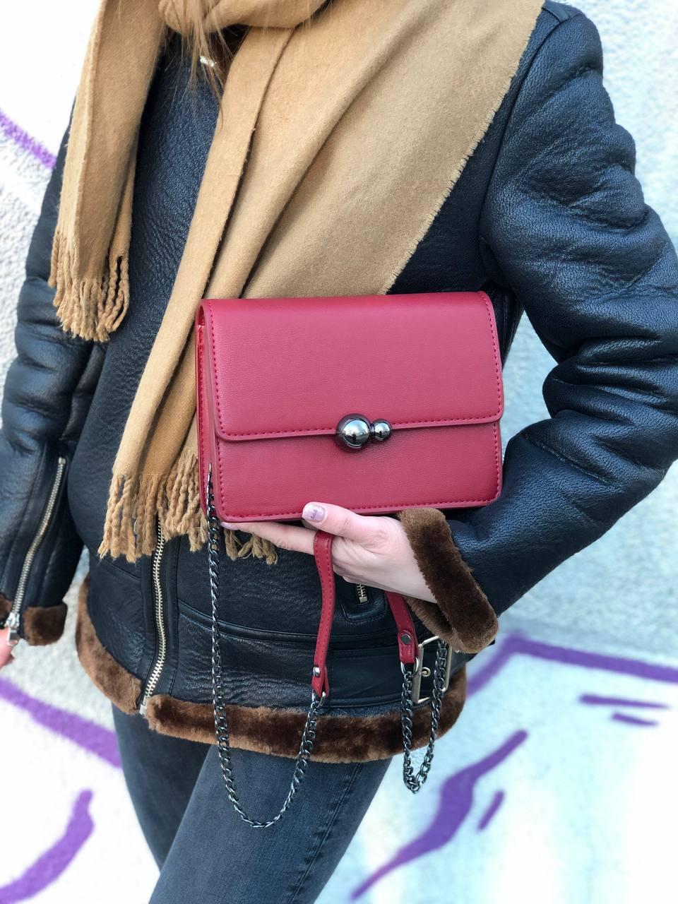 Шкіряна сумочка на ланцюжку маленька червона, фото 1