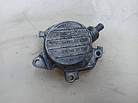 Насос вакуумный AUDI, SEAT, SKODA, VW 1.9 TDI/SDI 038145101B