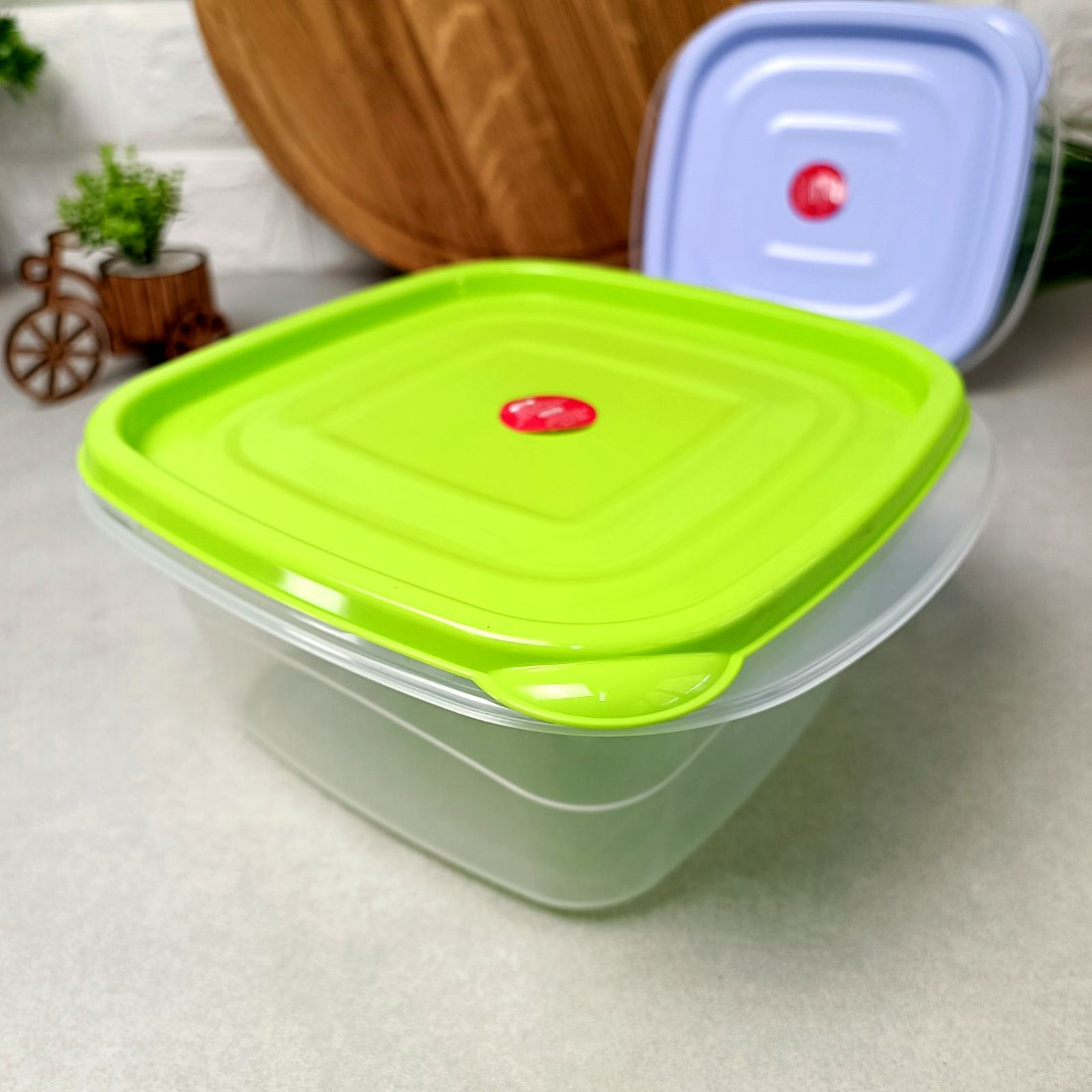 Пластиковий контейнер квадратний 1л Омега КЗХП Алеана, фото 1