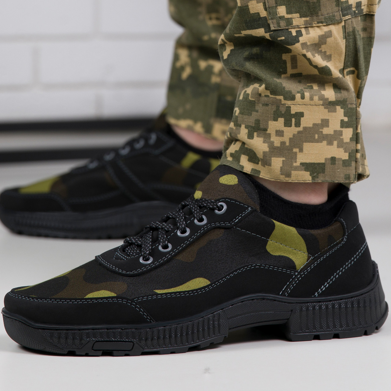 Купить Военные кроссовки мужские камуфляж, 40р дешево от интернет ...