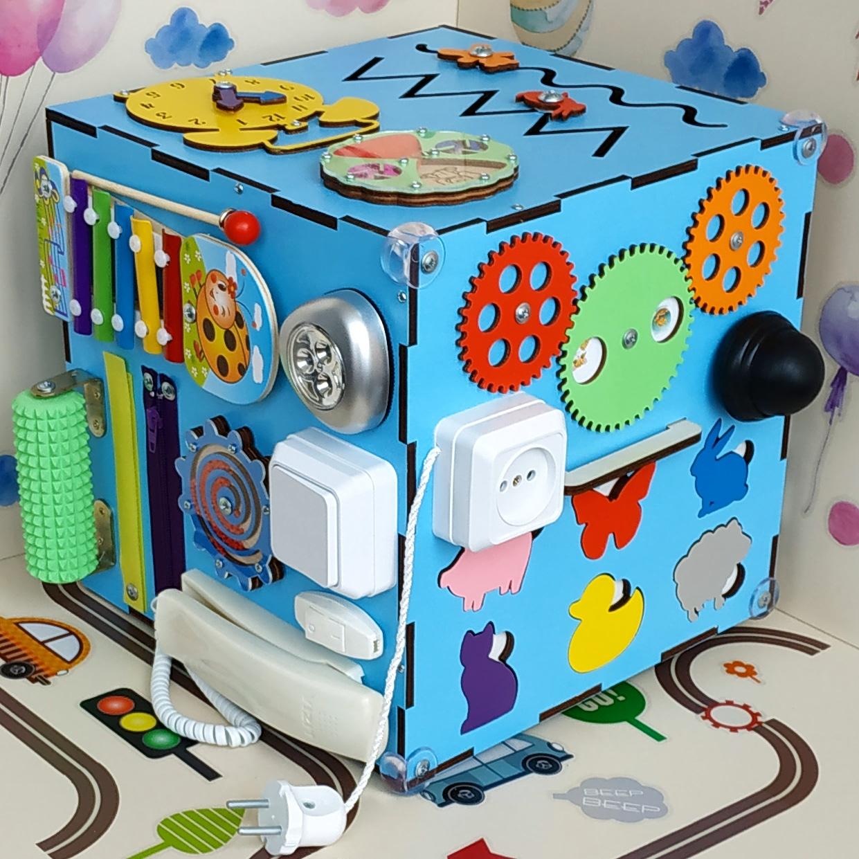 Розвиваюча іграшка Бізікуб Super maxi зі світлом, бізіборд для дитини