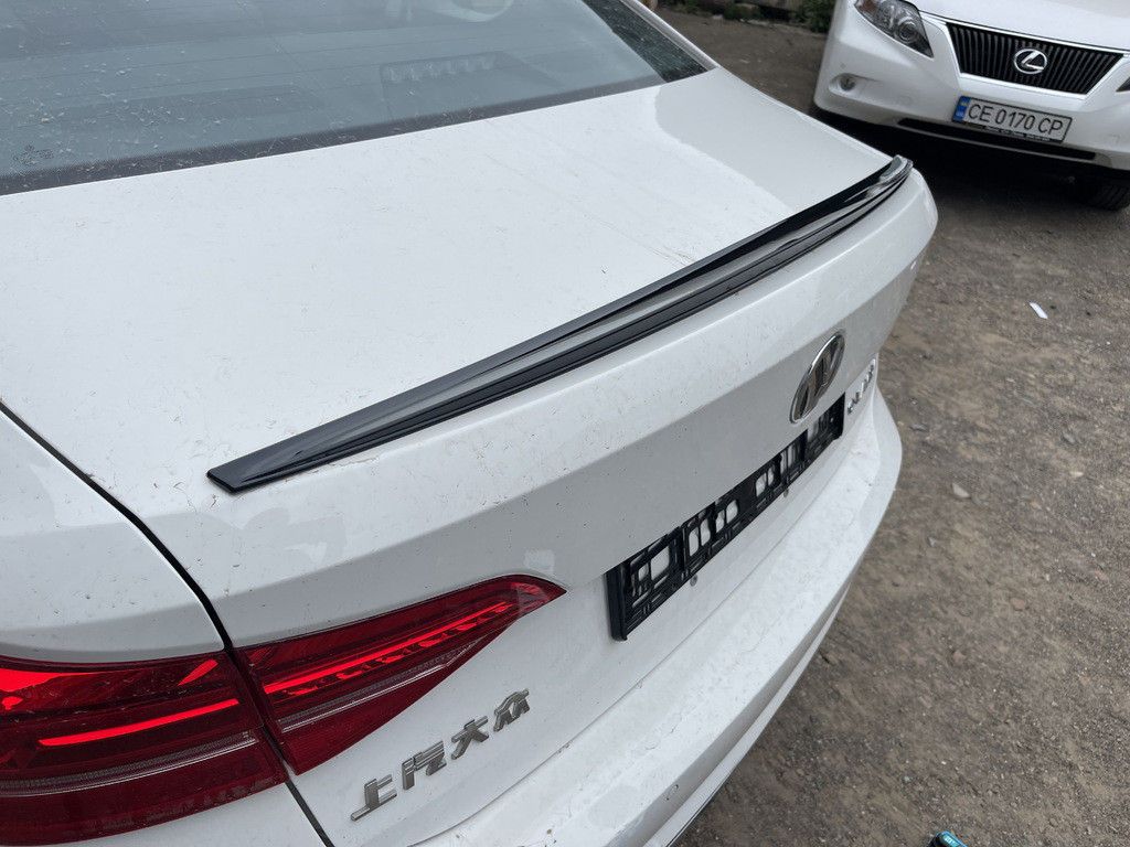 Спойлер LIP (Sunplex, чорний) для Volkswagen Lavida/e-Lavida 2019↗︎