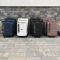 Дорожні валізи і сумки