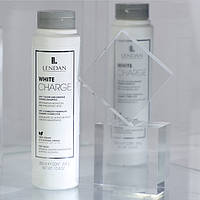 Антижелтый, антиоранжевый шампунь для волос "Белый заряд" LENDAN White Charge 300мл