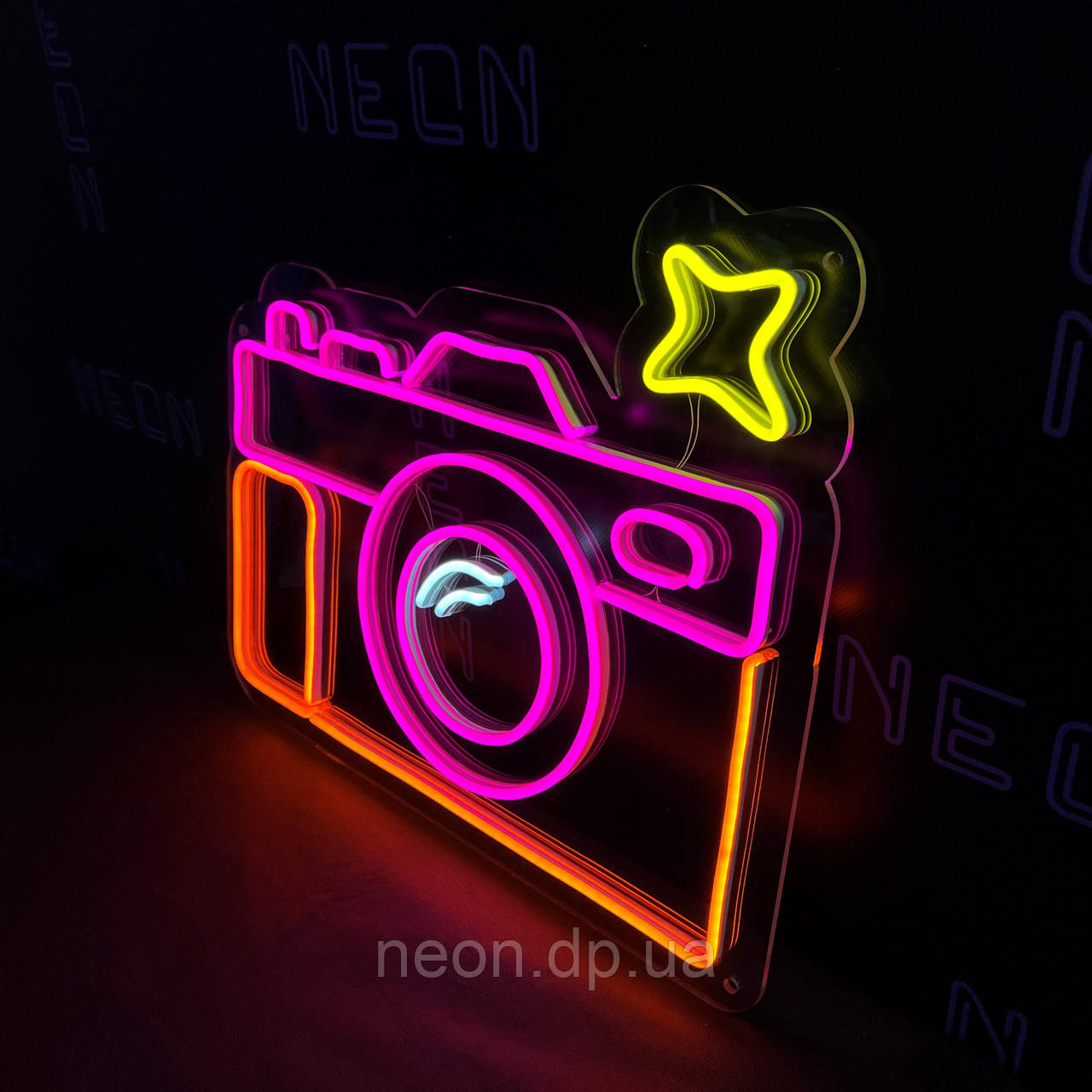 Неонова світлодіодна вивіска "Фотоапарат". LED-вивіска