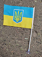 Флаг Украины в машину