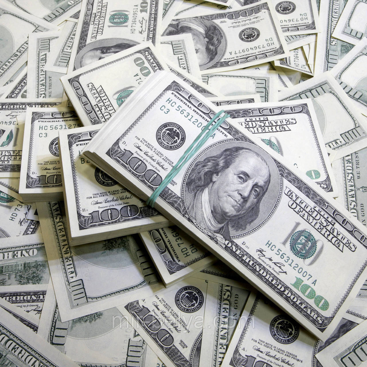 Сувенірні долари "100 доларів"
