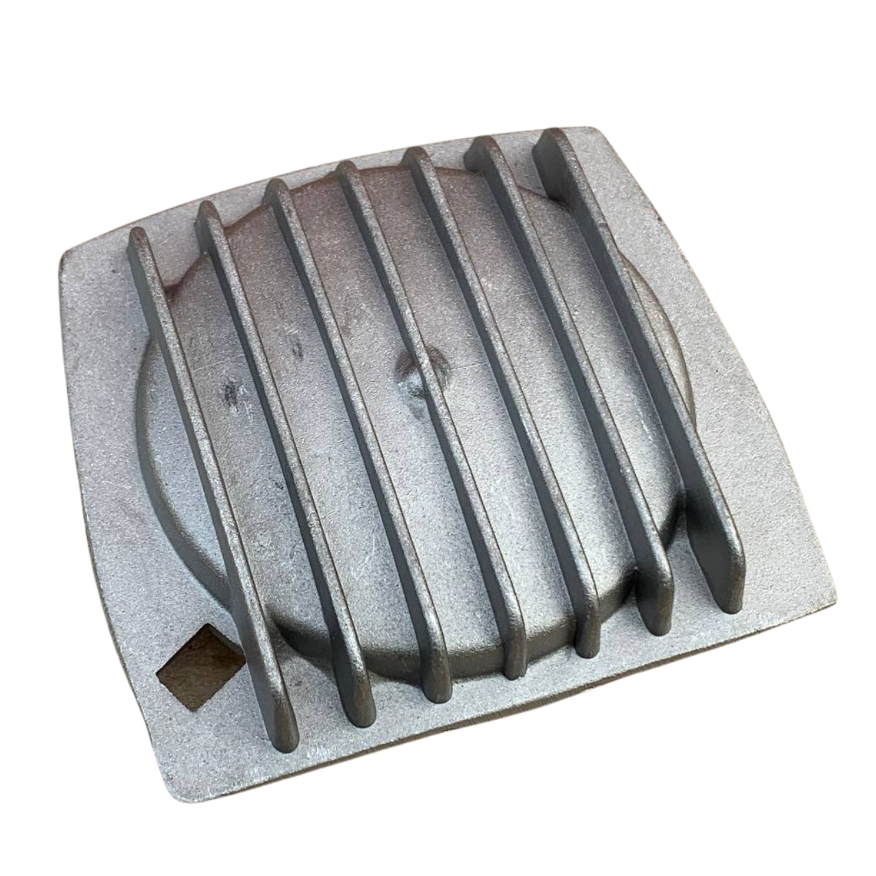 Бічна кришка головки циліндра квадратна Дельта/Альфа/ Актив 110c JWBP