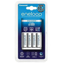 Зарядний пристрій Panasonic Basic USB Charger + Eneloop AA / HR06 NI-MH 1900 mAh