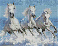 Алмазна мозаїка 40х50 см Трійця білих коней Ідейка