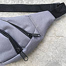 Бананка Intruder сірого кольору з брендовим лого, фото 5