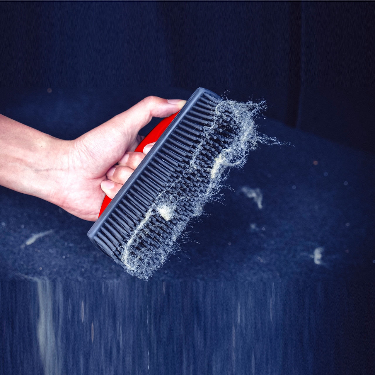 Резиновая щетка для уборки шерсти в салоне MaxShine Car Carpet Brush - фото 4 - id-p1672120085